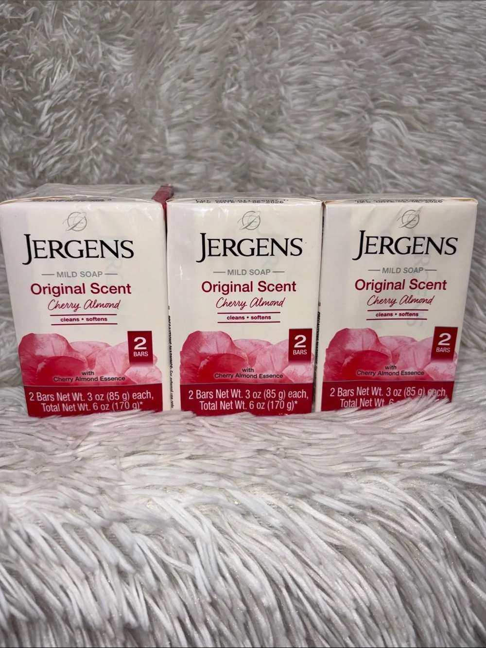 Jergens Mild Soap, Original Scent, Cherry Almond, 2 Bars- 3oz Each (6 BarsTotal)